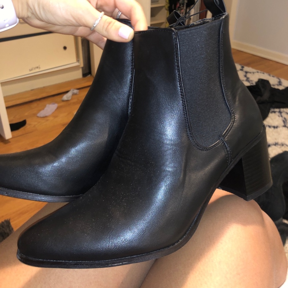 Never worn black heel booties